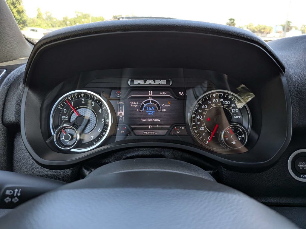 Used 2025 RAM 1500 Big Horn AWD/4WD image 25