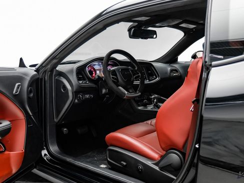 Used 2023 Dodge Challenger SRT Hellcat Redeye image 40