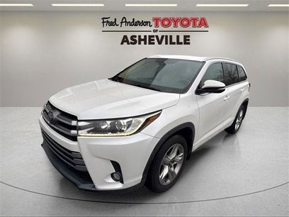 Used 2017 Toyota Highlander Limited