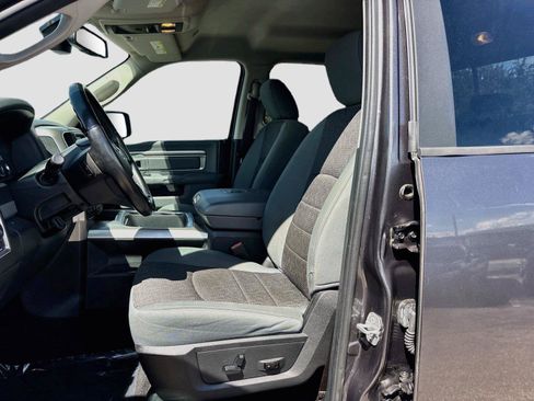 Used 2018 RAM 1500 Big Horn AWD/4WD image 19