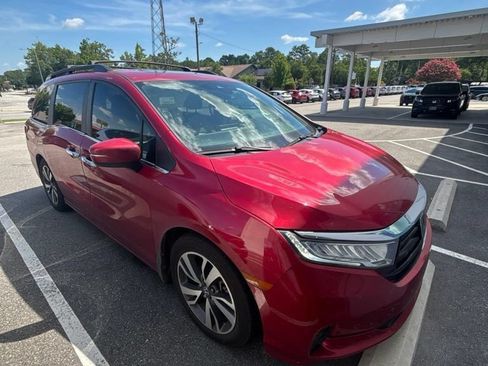 Used 2022 Honda Odyssey Touring image 3