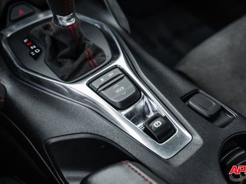 Used 2020 Chevrolet Camaro ZL1 image 20