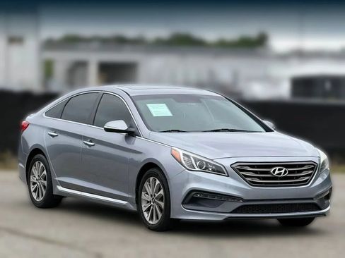 Used 2016 Hyundai Sonata Sport w/ Option Group 1V FWD image 1