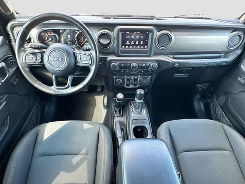 Used 2021 Jeep Wrangler Unlimited Willys image 27