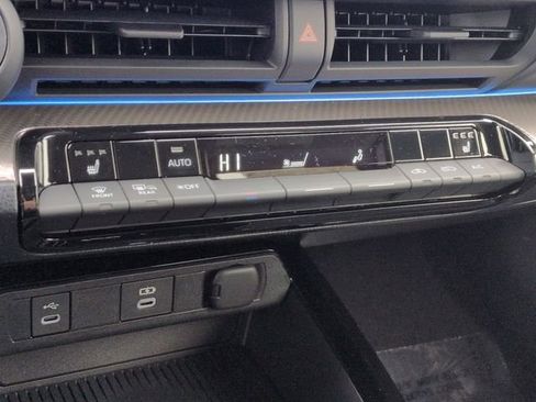 New 2026 Toyota Prius XLE image 21