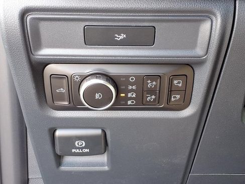 New 2026 Ford F150 XLT w/ Equipment Group 302A MID AWD/4WD image 12