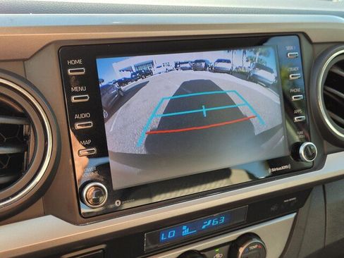 Certified 2021 Toyota Tacoma SR5 image 19