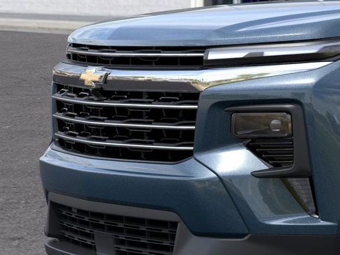 New 2026 Chevrolet Traverse LT w/ Driver Confidence Package FWD image 13