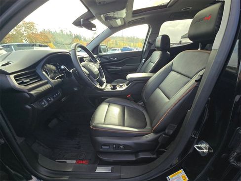 Used 2023 GMC Acadia AT4 image 16