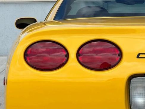 Used 2003 Chevrolet Corvette Z06 w/ Memory Package, 3 Drivers image 33