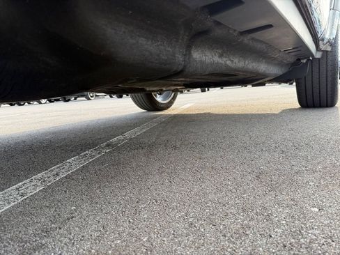 Used 2023 Land Rover Defender 110 X image 28