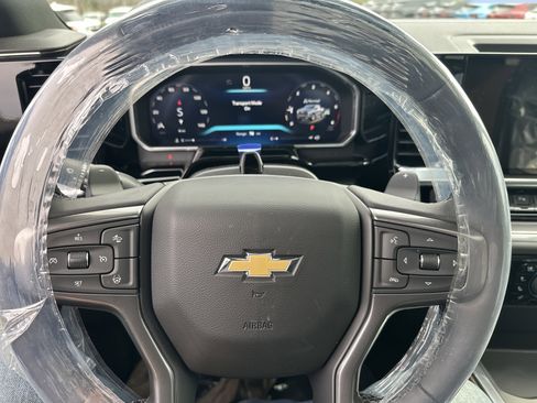 New 2026 Chevrolet Silverado 1500 High Country AWD/4WD image 12