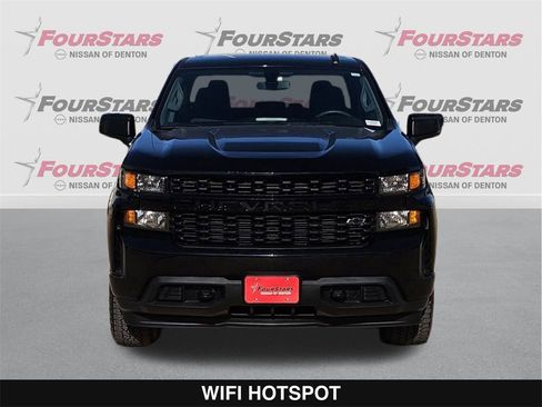 Used 2020 Chevrolet Silverado 1500 Custom w/ Custom Value Package image 10