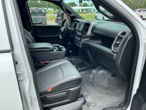 Used 2024 RAM 3500 Tradesman AWD/4WD image 11