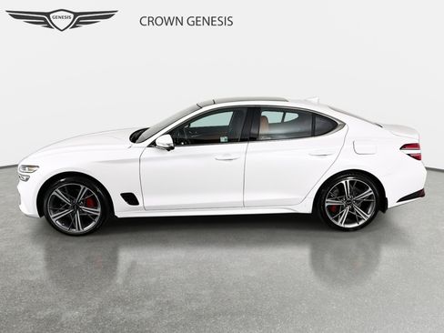 Certified 2025 Genesis G70 3.3T Advanced w/ Sport Prestige Package image 8