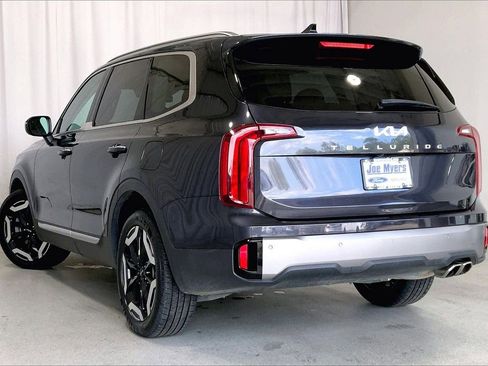 Used 2025 Kia Telluride S image 9