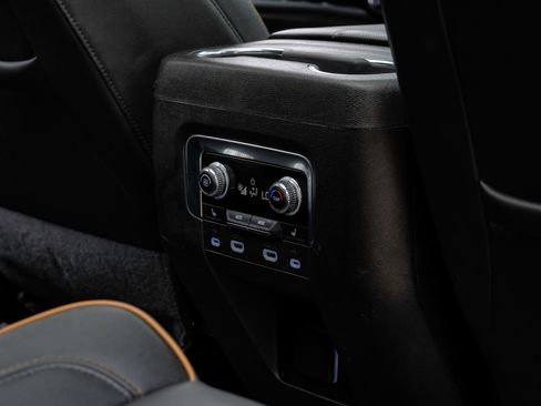 Used 2021 GMC Yukon XL AT4 w/ AT4 Premium Plus Package image 39