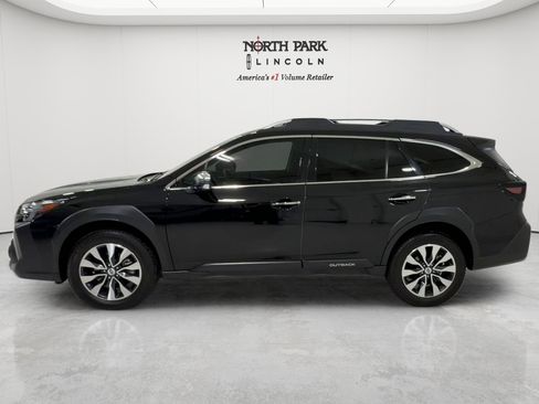 Used 2025 Subaru Outback Touring XT AWD/4WD image 8