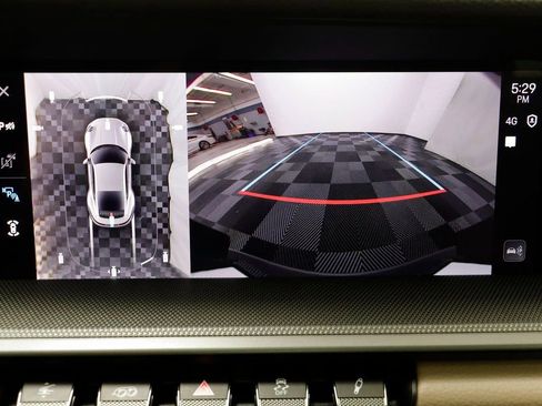 Used 2025 Porsche 911 Carrera image 12