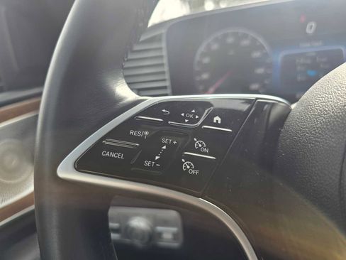 Certified 2025 Mercedes-Benz GLE 350 4MATIC image 34