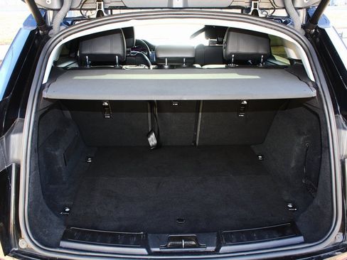 Used 2020 Land Rover Range Rover Evoque SE image 11