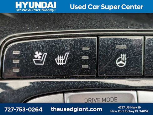 Certified 2022 Hyundai Tucson Limited FWD image 31