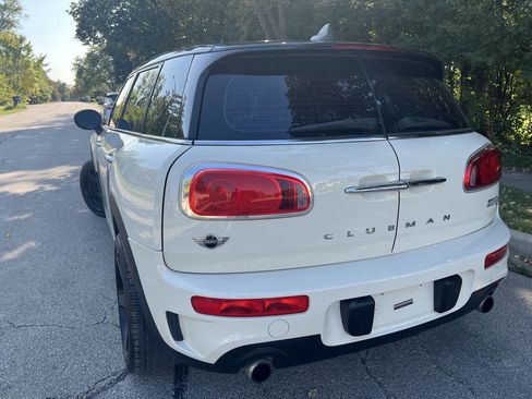 Used 2017 MINI Cooper Clubman S FWD image 4