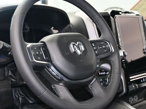 Used 2025 RAM 1500 Big Horn image 14
