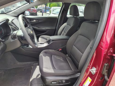 Used 2019 Chevrolet Malibu LT FWD image 8