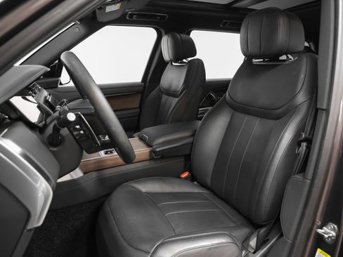 Used 2025 Land Rover Range Rover Long Wheelbase SE AWD/4WD image 5