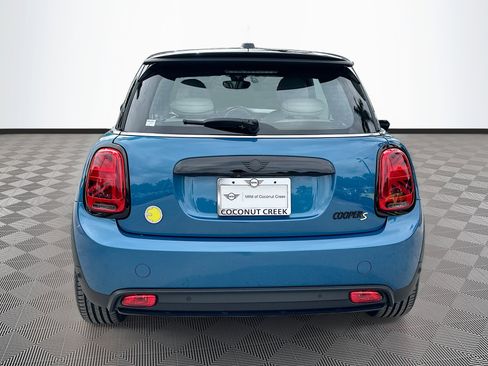 Used 2023 MINI Cooper SE image 6