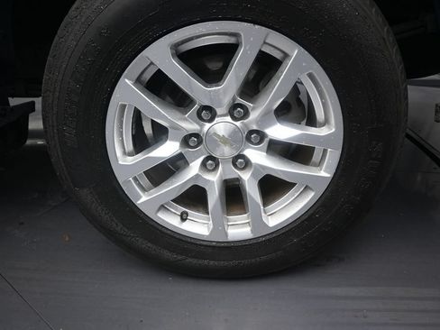 Used 2022 Chevrolet Silverado 1500 LT RWD image 10