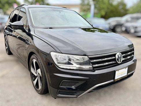 Used 2018 Volkswagen Tiguan S AWD/4WD image 2