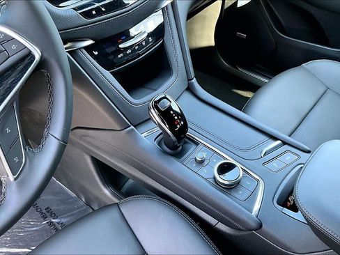 New 2026 Cadillac XT5 Premium Luxury w/ LPO, ONYX Package FWD image 10