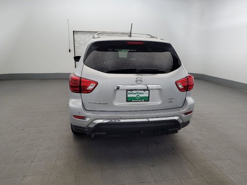 Used 2017 Nissan Pathfinder SL w/ SL Premium Package AWD/4WD image 6