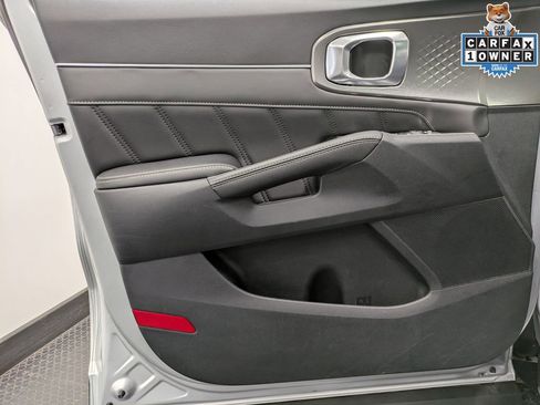 Certified 2022 Kia Sorento SX AWD/4WD image 8