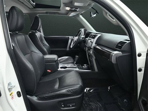 Used 2019 Toyota 4Runner Limited image 21