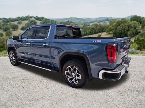 Used 2024 GMC Sierra 1500 SLT AWD/4WD image 8