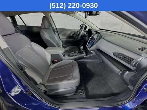 Certified 2025 Subaru Crosstrek 2.0i Premium image 33