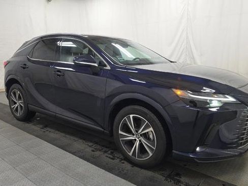 Used 2025 Lexus RX 350 Premium w/ Accessory Package (Z1) image 2