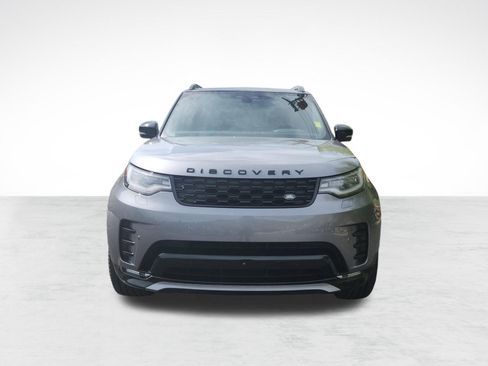 Used 2025 Land Rover Discovery Dynamic SE image 5