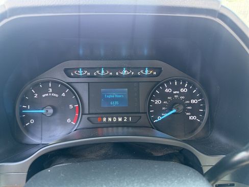 Used 2019 Ford F450 XL w/ Snow Plow Prep Package RWD image 18