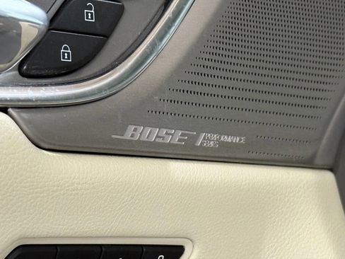 Used 2021 Cadillac XT6 Premium Luxury image 23