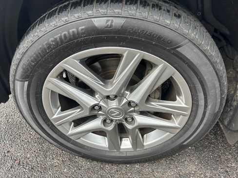 Used 2015 Lexus LX 570 4WD image 27