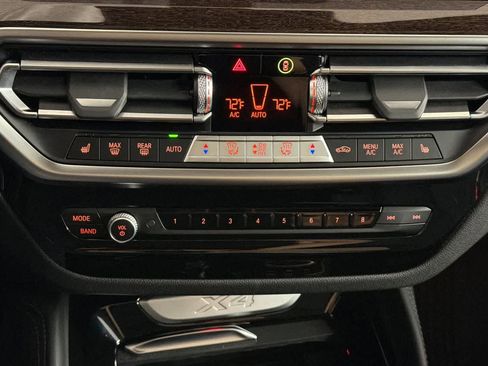 Used 2023 BMW X4 xDrive30i w/ Premium Package image 21