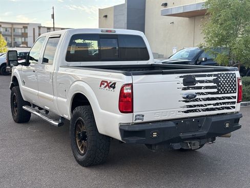 Used 2015 Ford F250 Lariat w/ Lariat Ultimate Package AWD/4WD image 5