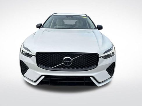 New 2026 Volvo XC60 B5 Ultra w/ Climate Package image 2