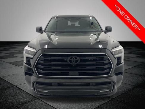 Used 2024 Toyota Sequoia Limited image 2