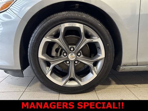 Used 2024 Chevrolet Malibu LT image 10