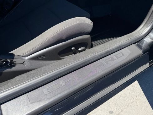 Used 2017 Chevrolet Camaro LT RWD image 17